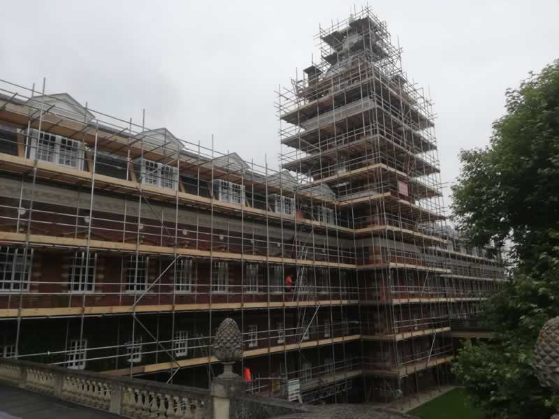 Scaffold to College, Crowthorne